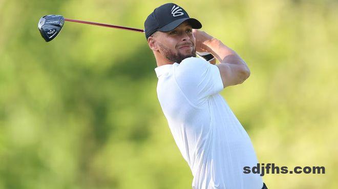 一年怒亏2个亿，库里和安德玛的“孽缘”